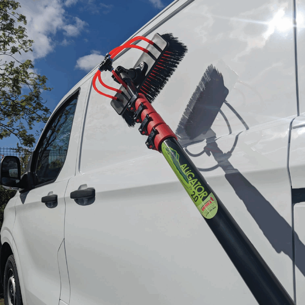AliGator 2.0 - Solar Panel Cleaning Pole - Window Cleaning Pole - Water Fed Pole - Water Fed Poles